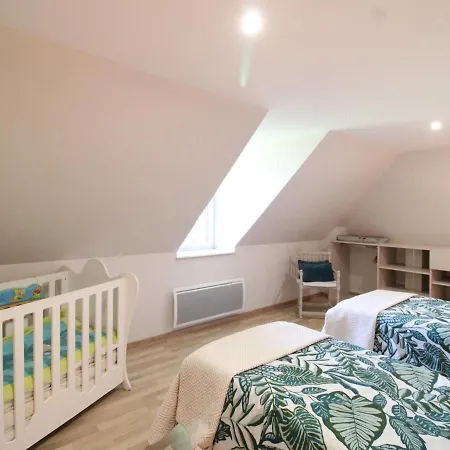 Maison De Charme Renovee Avec Cheminee Et Terrasse, Proche Du Parc Des Volcans, Ideale Pour Randonnees - Fr-1-742-429 Ferienhaus *
